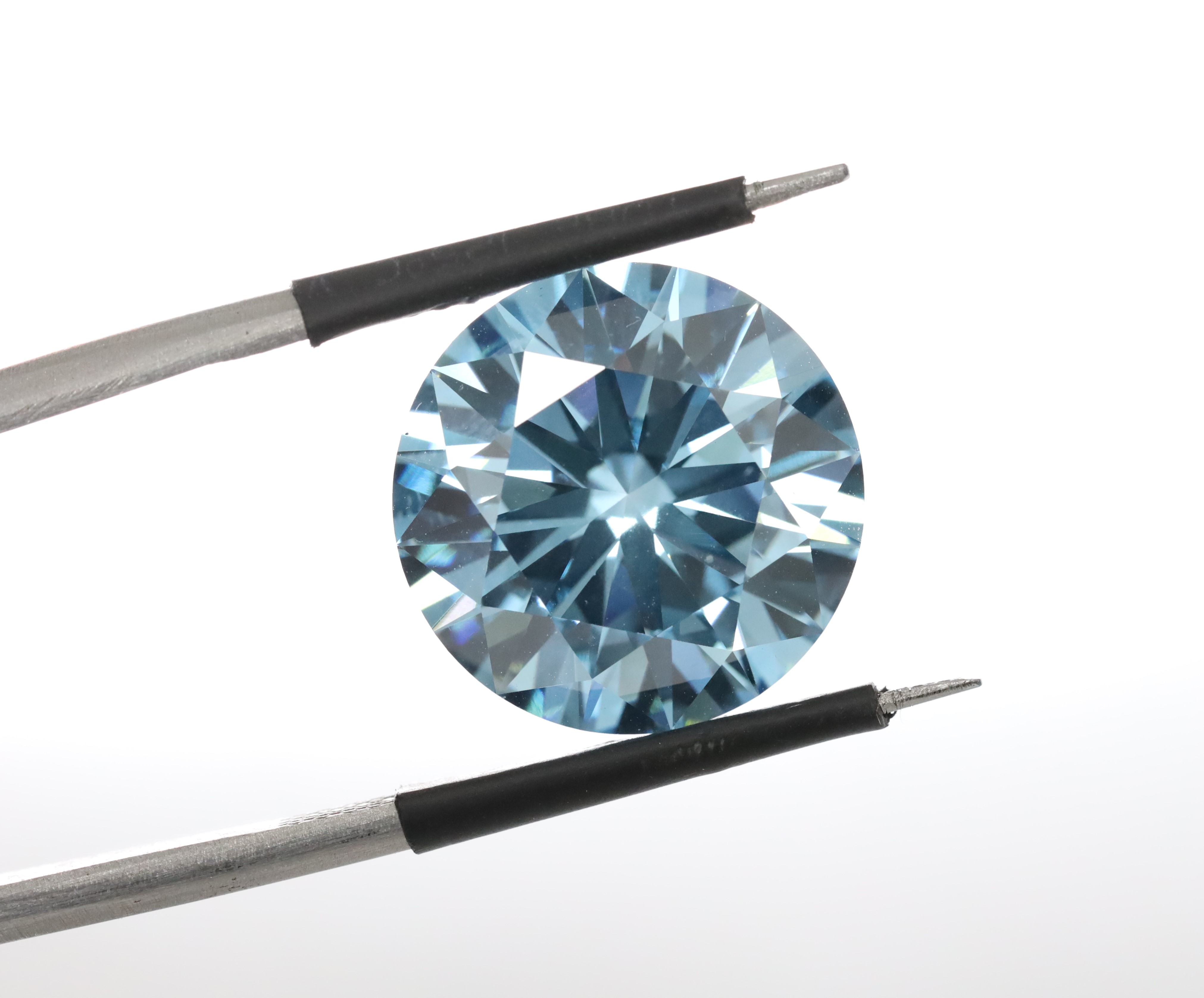 Lab-grown Diamond Round, Fancy Vivid Blue, VS1 clarity