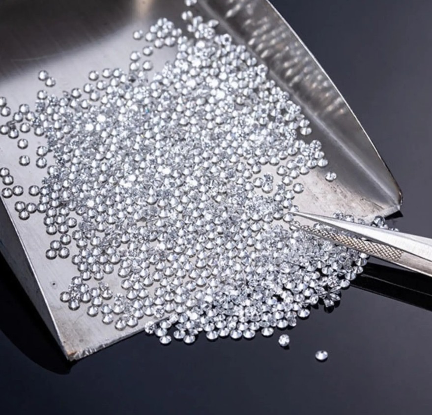 Diamantes calibrados a granel, 2.40 mm, color F+, claridad VS+