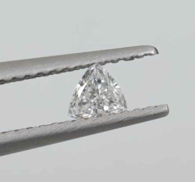 Loose calibrated diamonds, 4.00 mm * 4.00 mm, color E+, clarity VS+