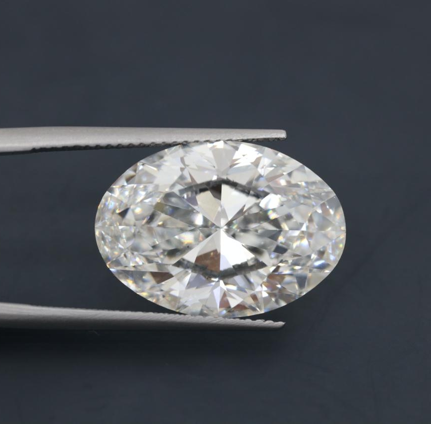 Бриллиант Лабораторный с огранкой Овал, цвет E и чистотой VS1