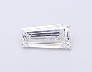 Бриллиант Лабораторный с огранкой Тапер багет, цвет F и чистотой VS1